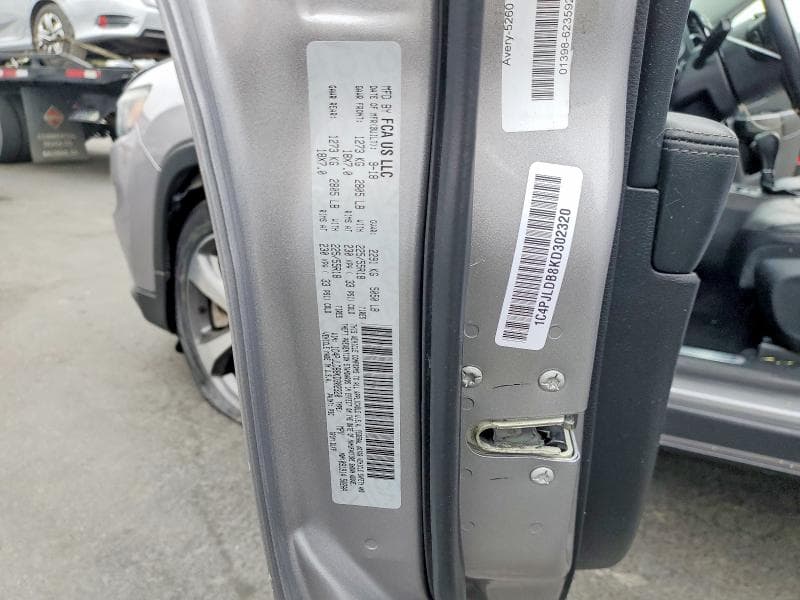 2019 JEEP CHEROKEE LIMITED 13