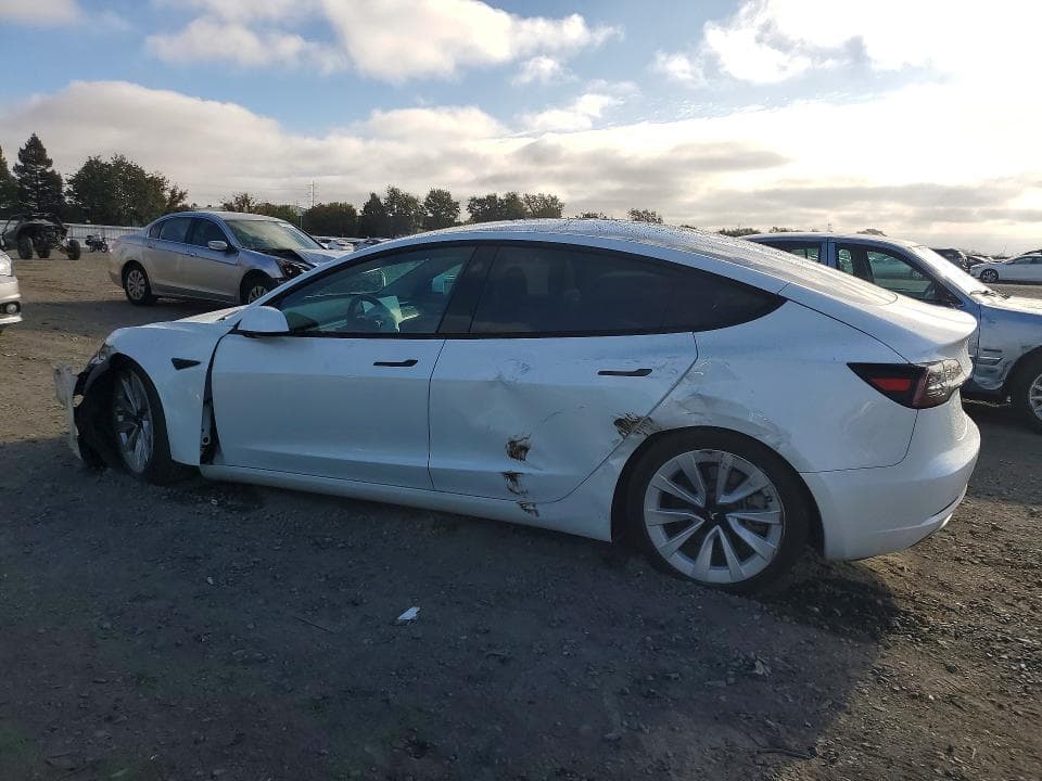 2023 TESLA MODEL 3 2