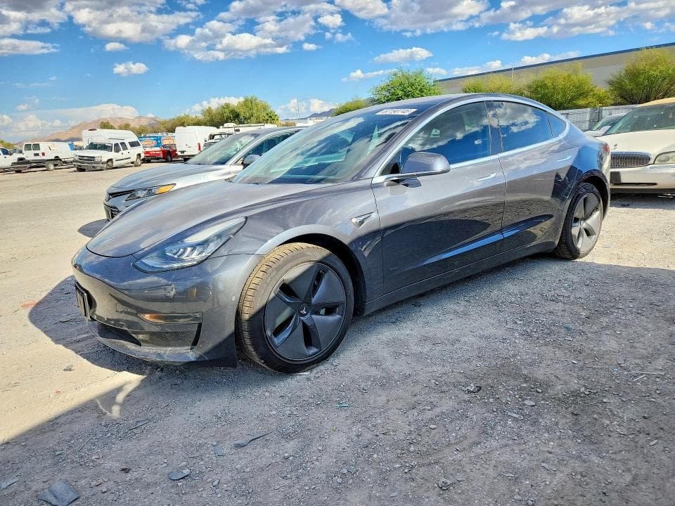 2018 TESLA MODEL 3 - 1
