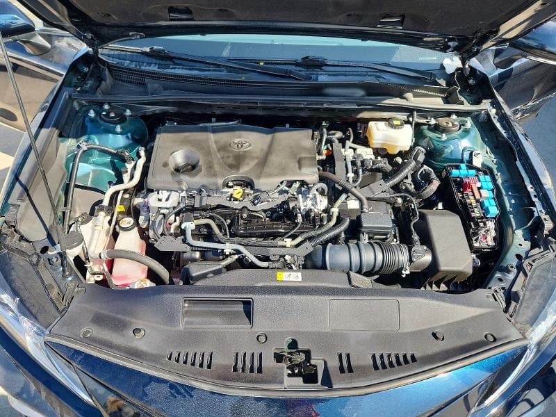 2021 TOYOTA CAMRY LE 11