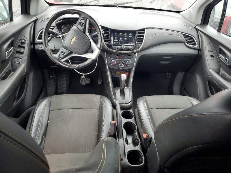 2018 CHEVROLET TRAX 1LT 8