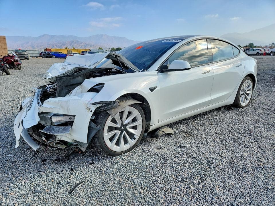 2021 TESLA MODEL 3