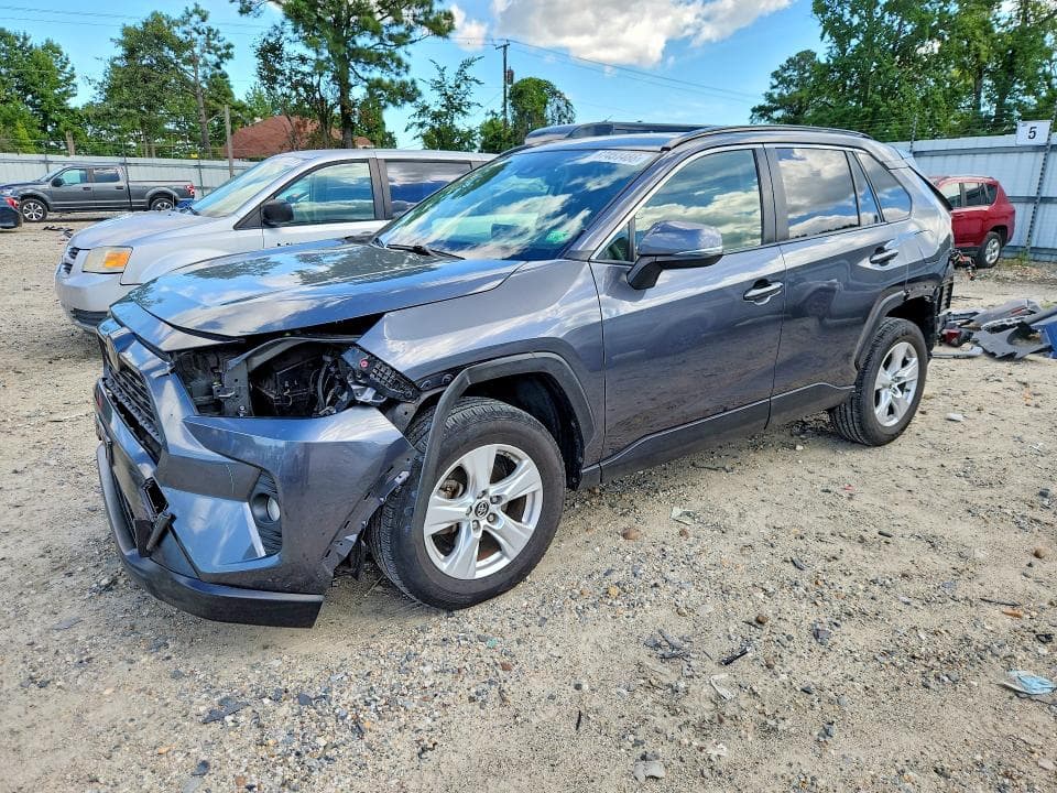2019 TOYOTA RAV4 XLE - 1