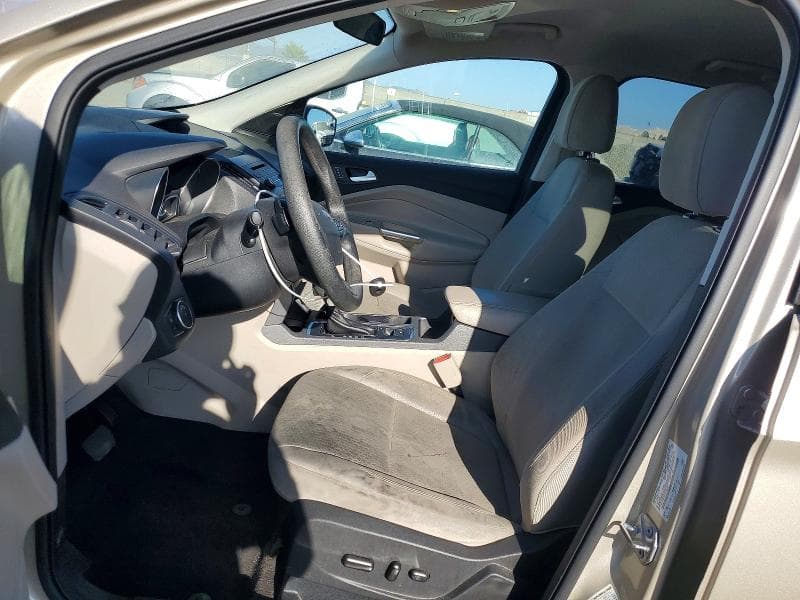 2017 FORD ESCAPE SE 7