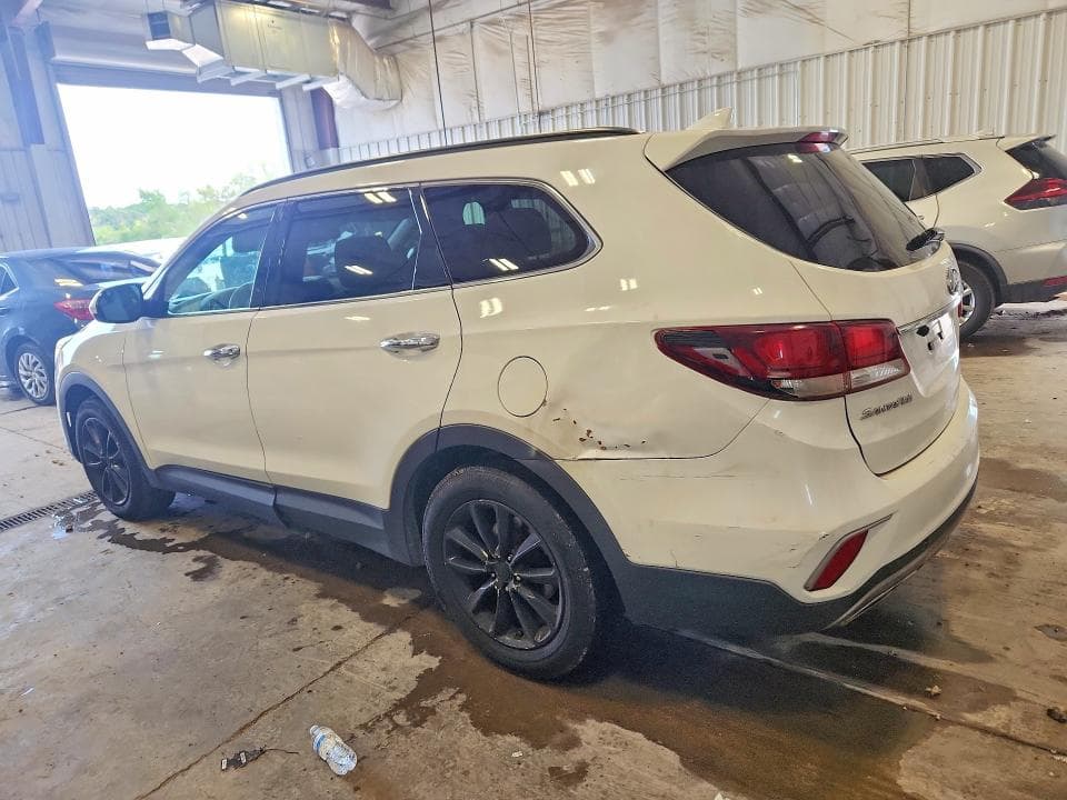 2017 HYUNDAI SANTA FE SE 2
