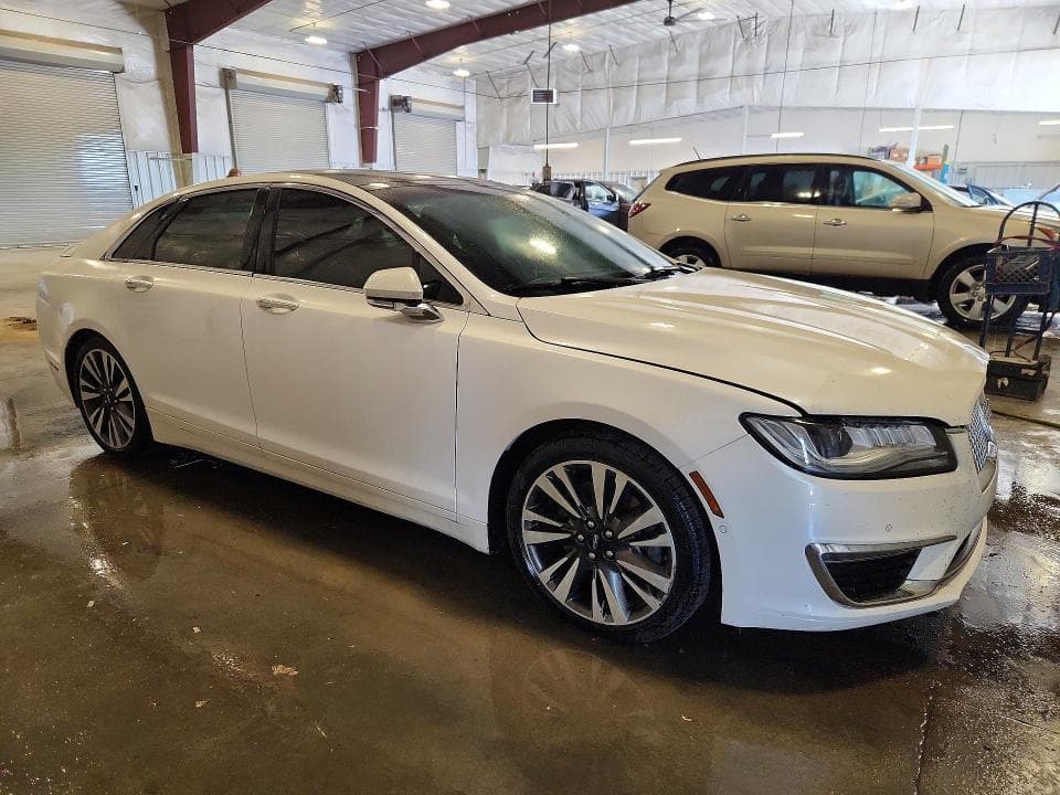 2017 LINCOLN MKZ RESERVE 4