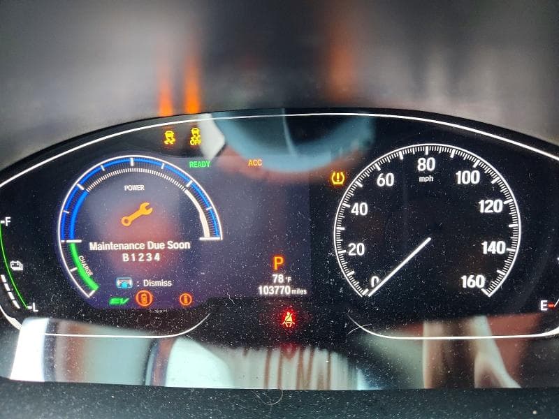 2019 HONDA INSIGHT EX 9