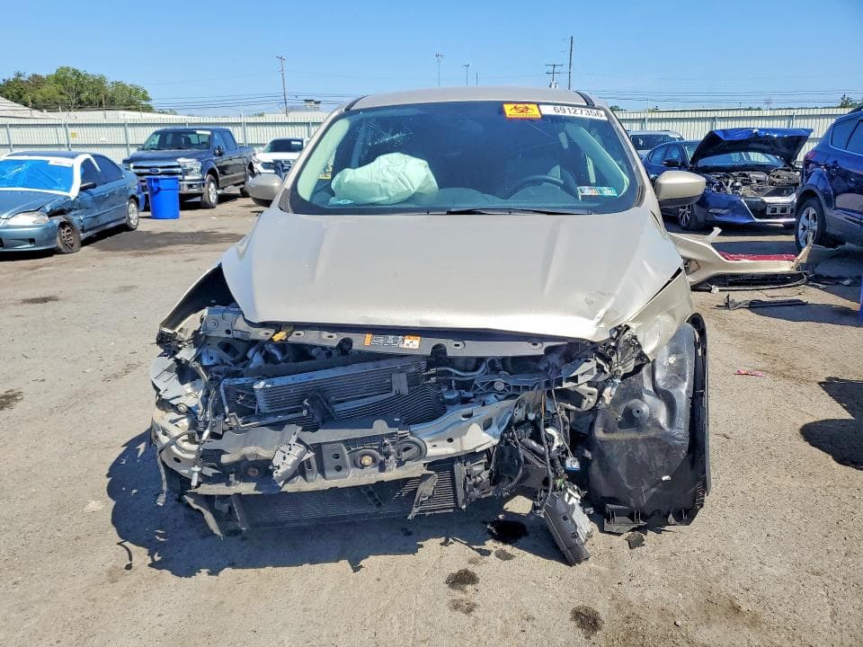 2017 FORD ESCAPE SE 5