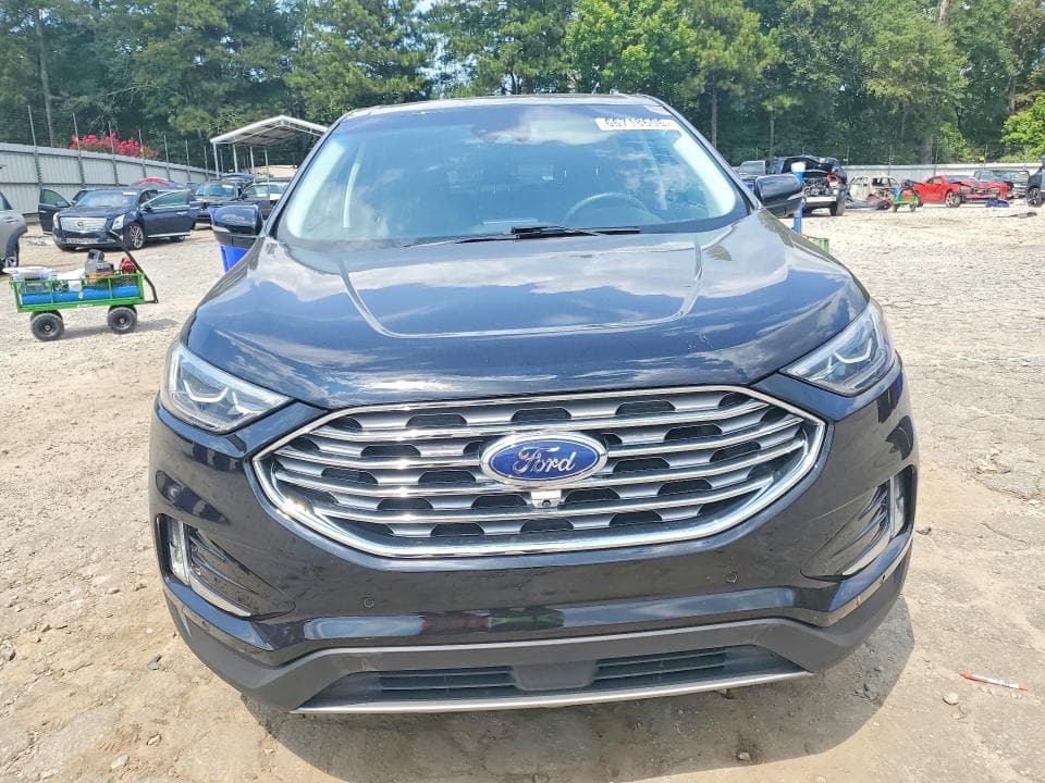 2022 FORD EDGE TITANIUM 5