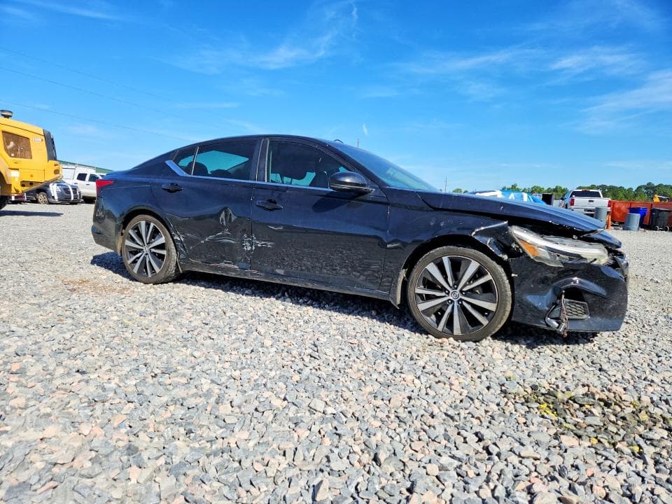 2020 NISSAN ALTIMA SR 4