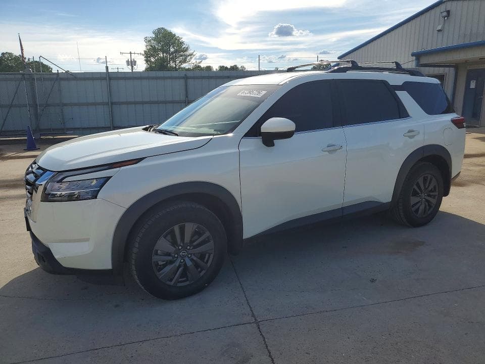 2022 NISSAN PATHFINDER SV