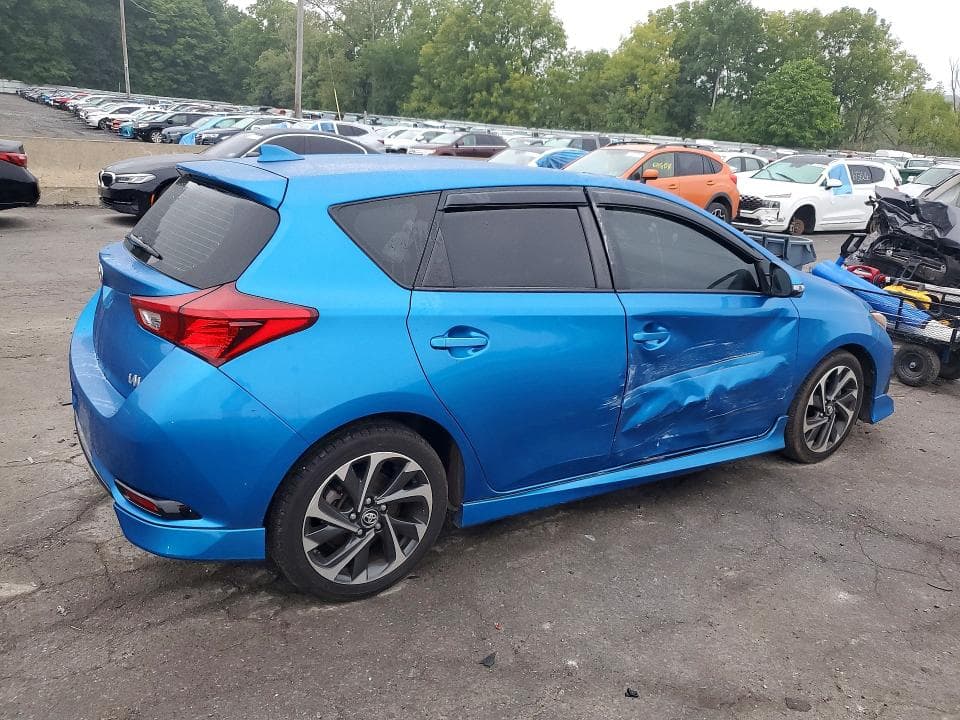 2017 TOYOTA COROLLA IM BASE 3