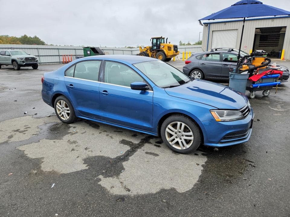 2017 VOLKSWAGEN JETTA S 4