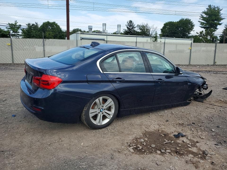 2017 BMW 330 XI 3