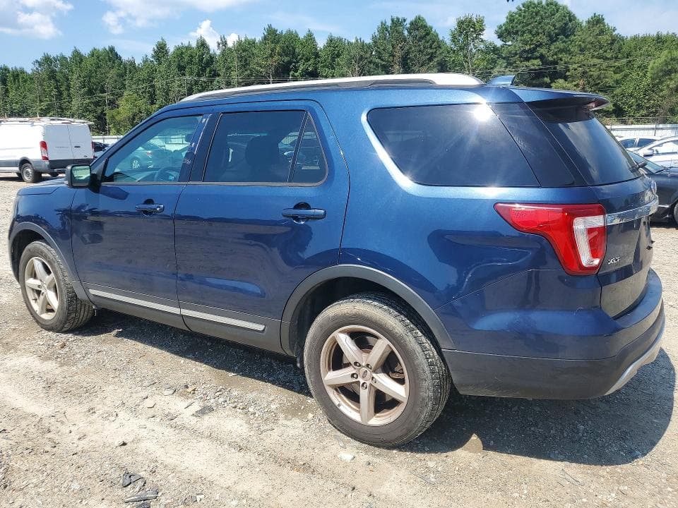 2017 FORD EXPLORER XLT 2
