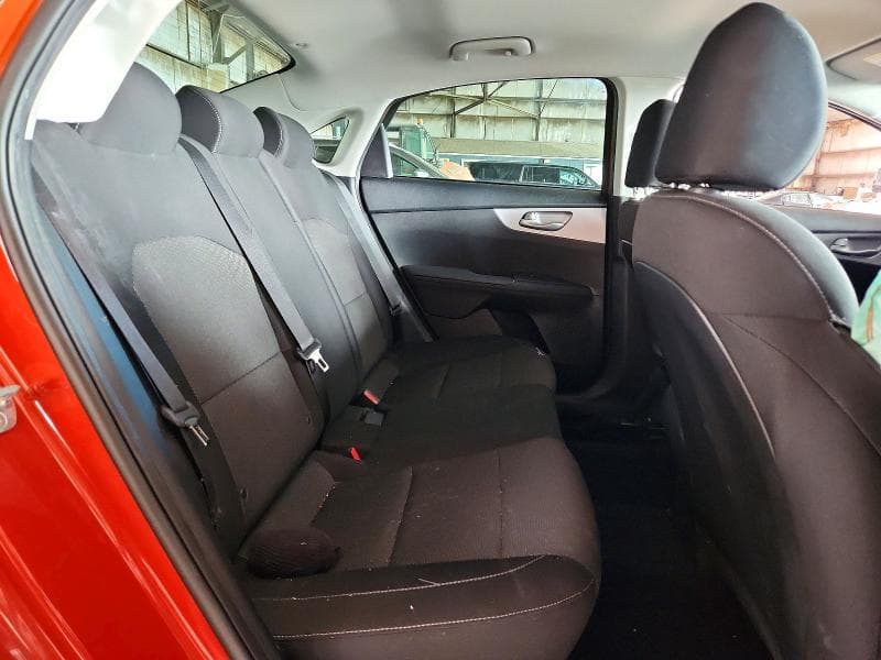 2023 KIA FORTE LXS 10