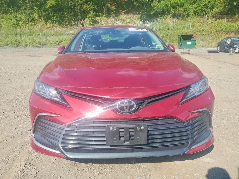 2021 TOYOTA CAMRY LE 5