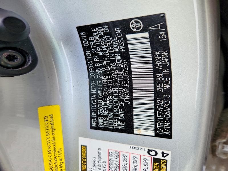 2018 TOYOTA COROLLA IM BASE 12