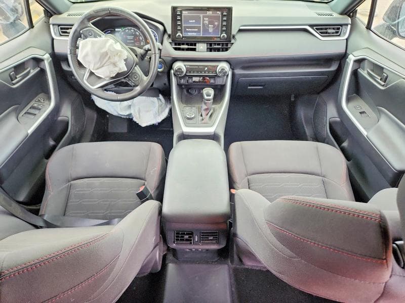 2021 TOYOTA RAV4 PRIME SE 8