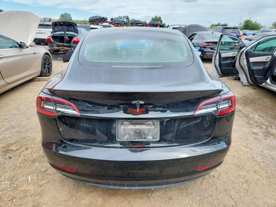 2023 TESLA MODEL 3 6