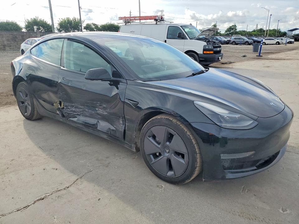 2023 TESLA MODEL 3 4