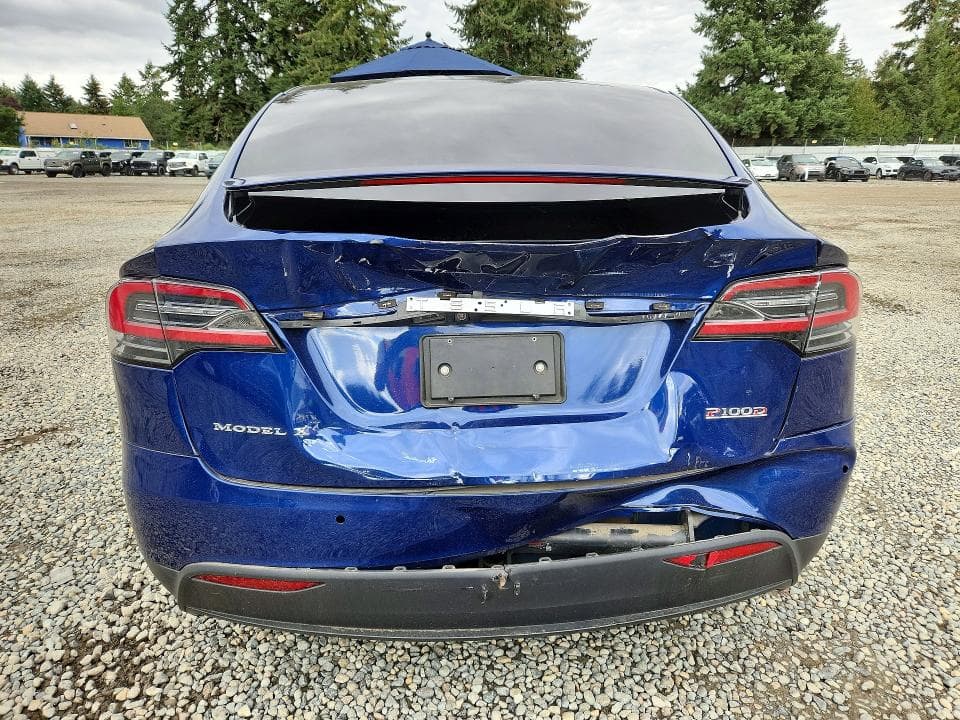 2017 TESLA MODEL X 6