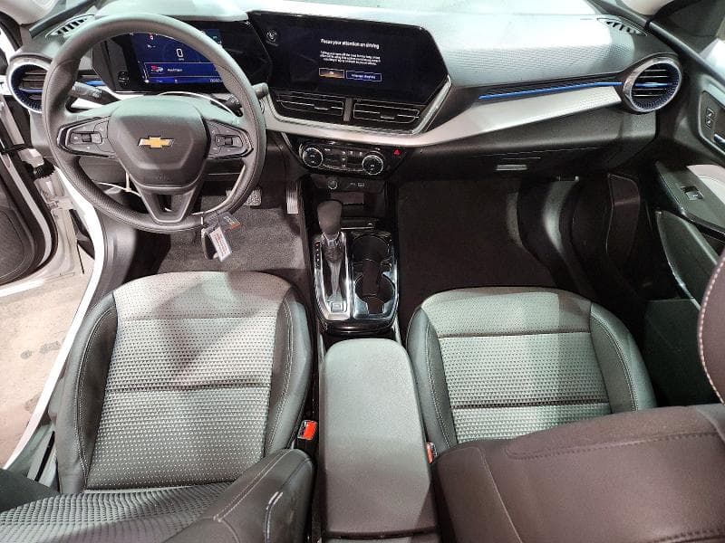 2026 CHEVROLET TRAX 1LT 8