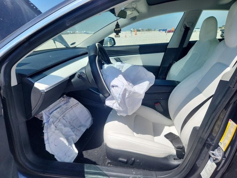 2019 TESLA MODEL 3 7