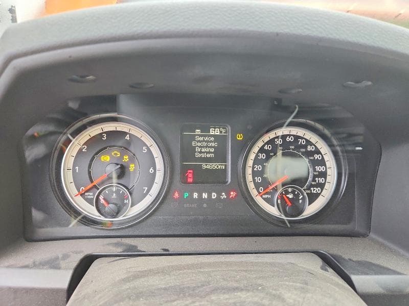 2019 RAM 1500 CLASSIC TRADESMAN 9