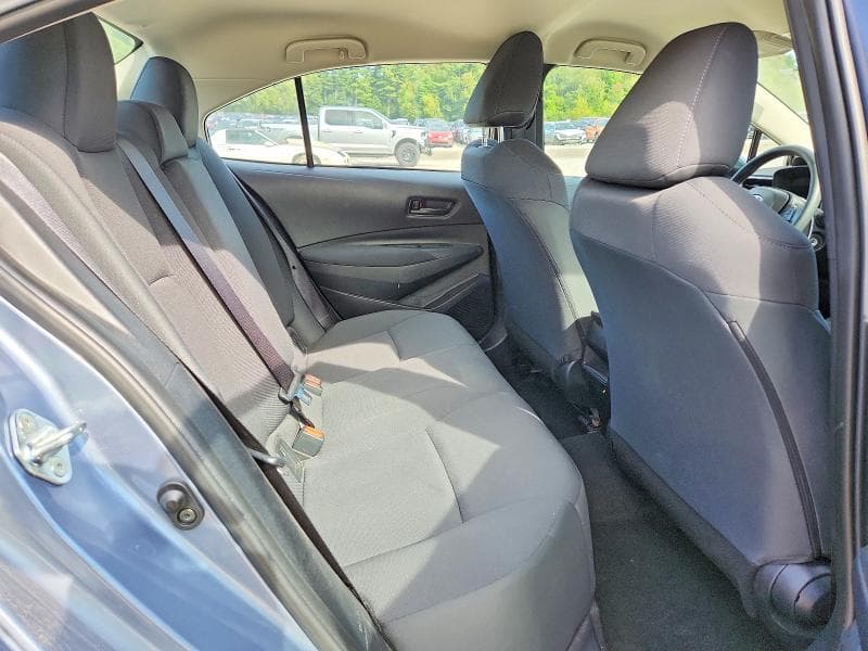 2022 TOYOTA COROLLA LE 10