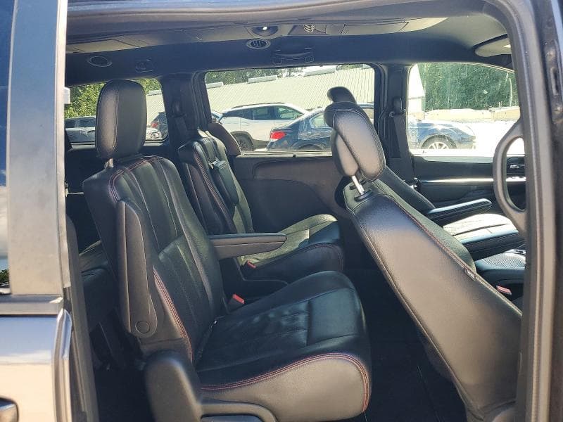 2018 DODGE GRAND CARAVAN GT 11