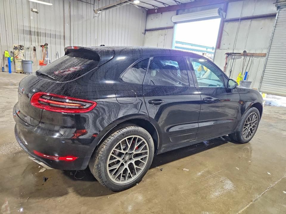 2017 PORSCHE MACAN TURBO 3