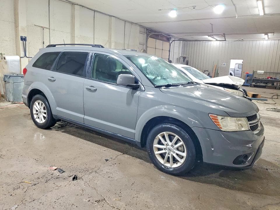 2019 DODGE JOURNEY SE 4
