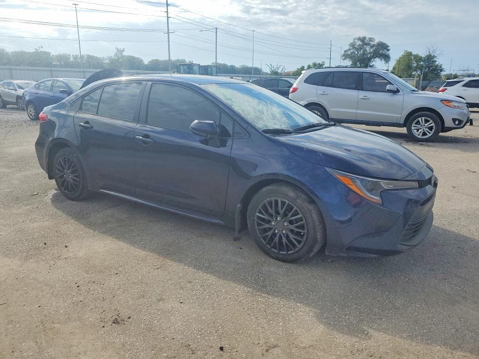 2025 TOYOTA COROLLA LE 4