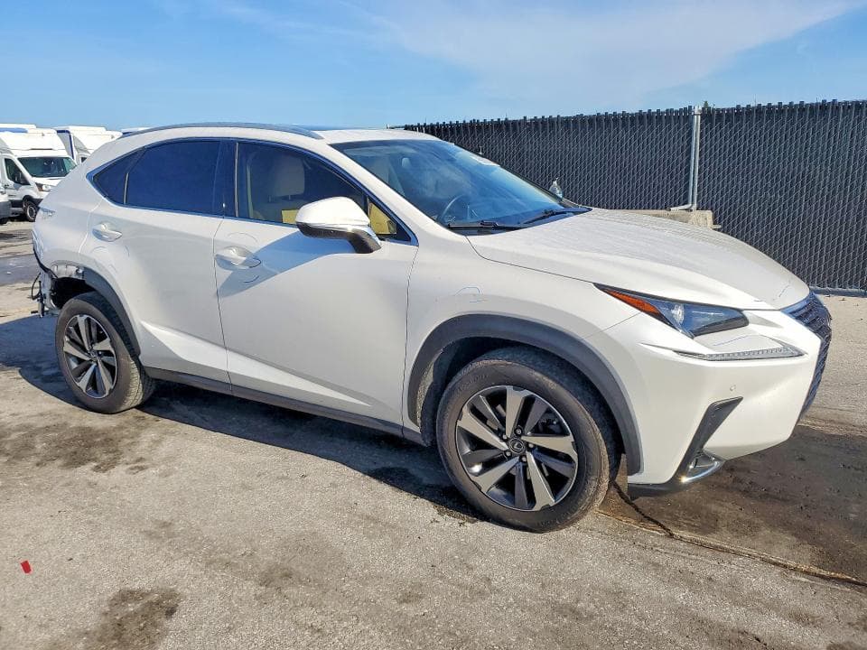 2021 LEXUS NX 300 BASE 4