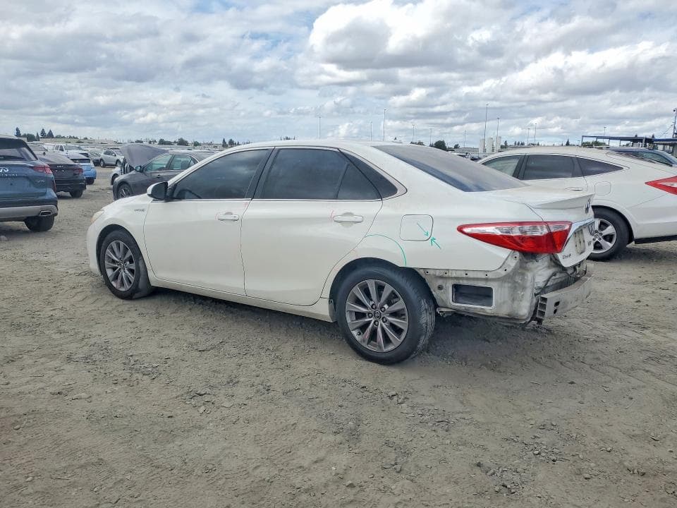 2017 TOYOTA CAMRY HYBRID XLE 2