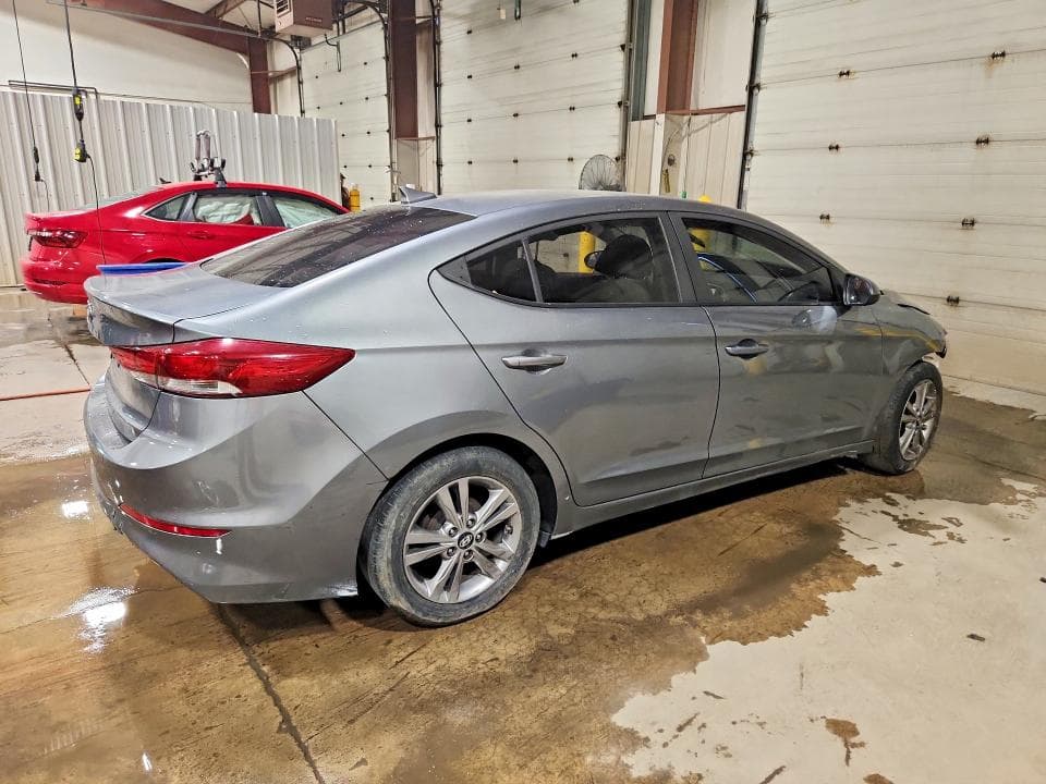 2017 HYUNDAI ELANTRA SE 3