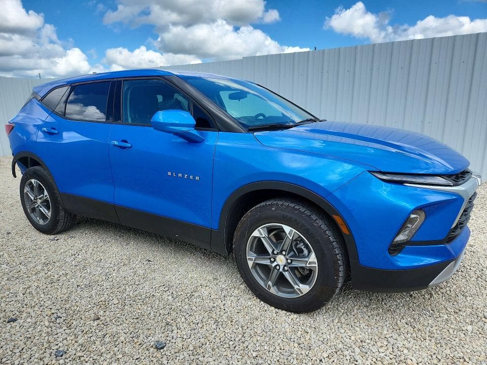 2025 CHEVROLET BLAZER 2LT 4