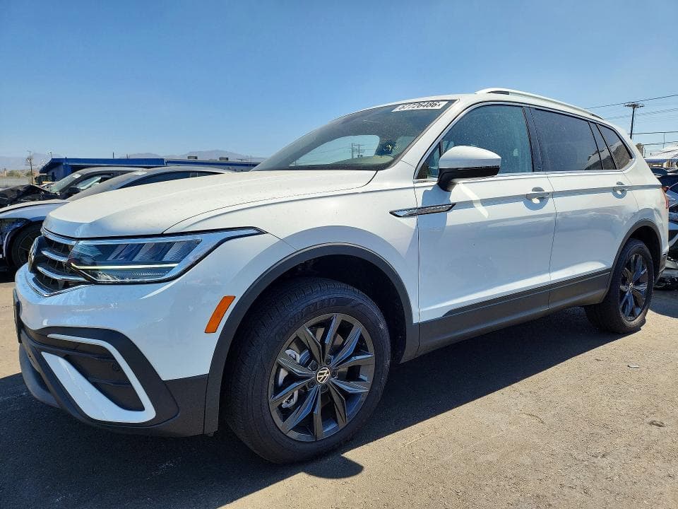 2024 VOLKSWAGEN TIGUAN SE
