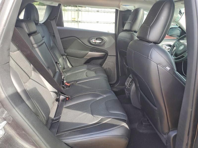 2019 JEEP CHEROKEE LIMITED 11