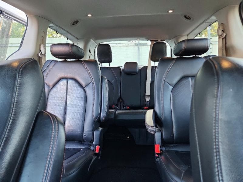 2019 CHRYSLER PACIFICA TOURING L 10