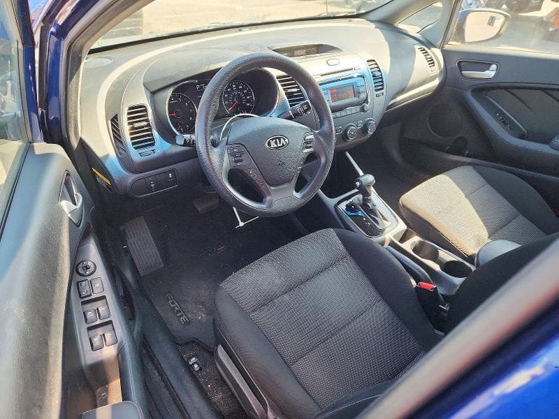 2017 KIA FORTE LX 8