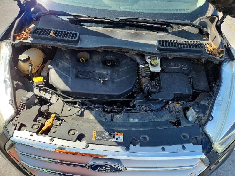2017 FORD ESCAPE SE 12