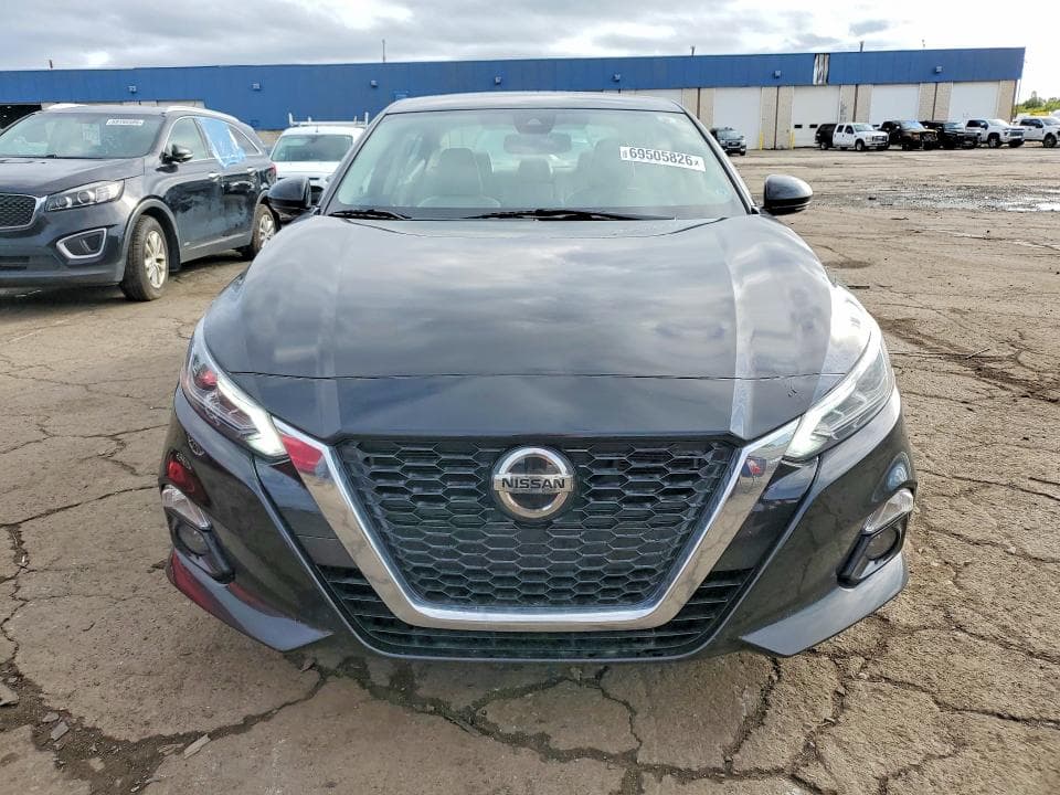 2019 NISSAN ALTIMA SL 5