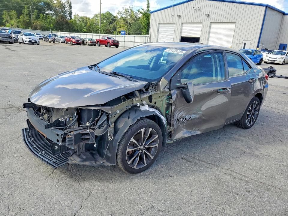 2017 TOYOTA COROLLA SE - 1
