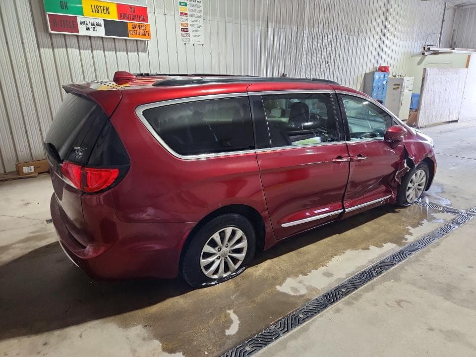 2017 CHRYSLER PACIFICA TOURING L 3