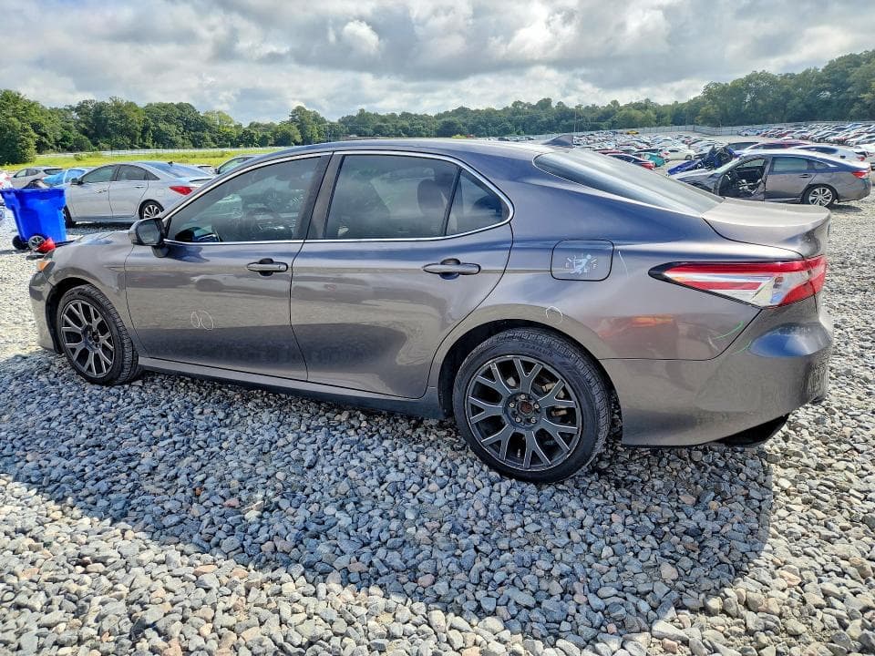 2020 TOYOTA CAMRY L 2