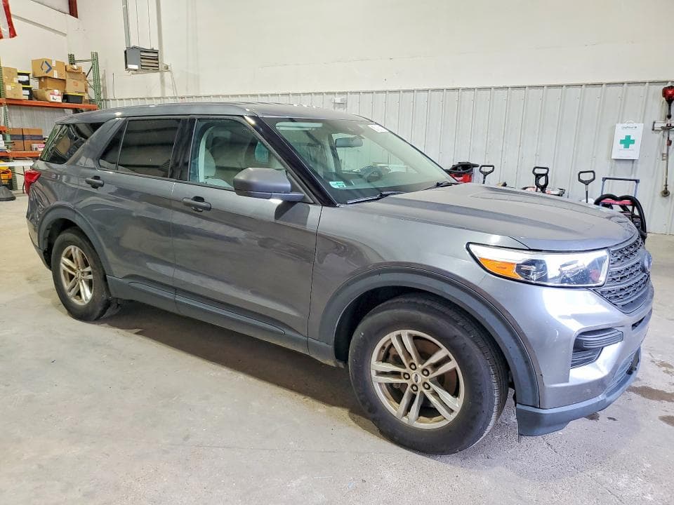 2022 FORD EXPLORER 4