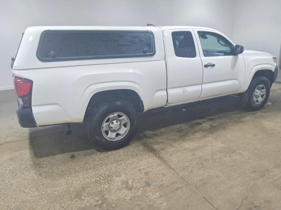 2022 TOYOTA TACOMA SR 3