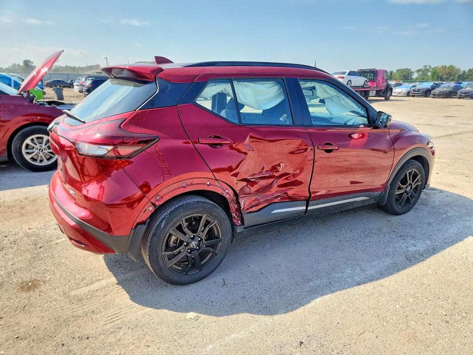 2022 NISSAN KICKS SR 3